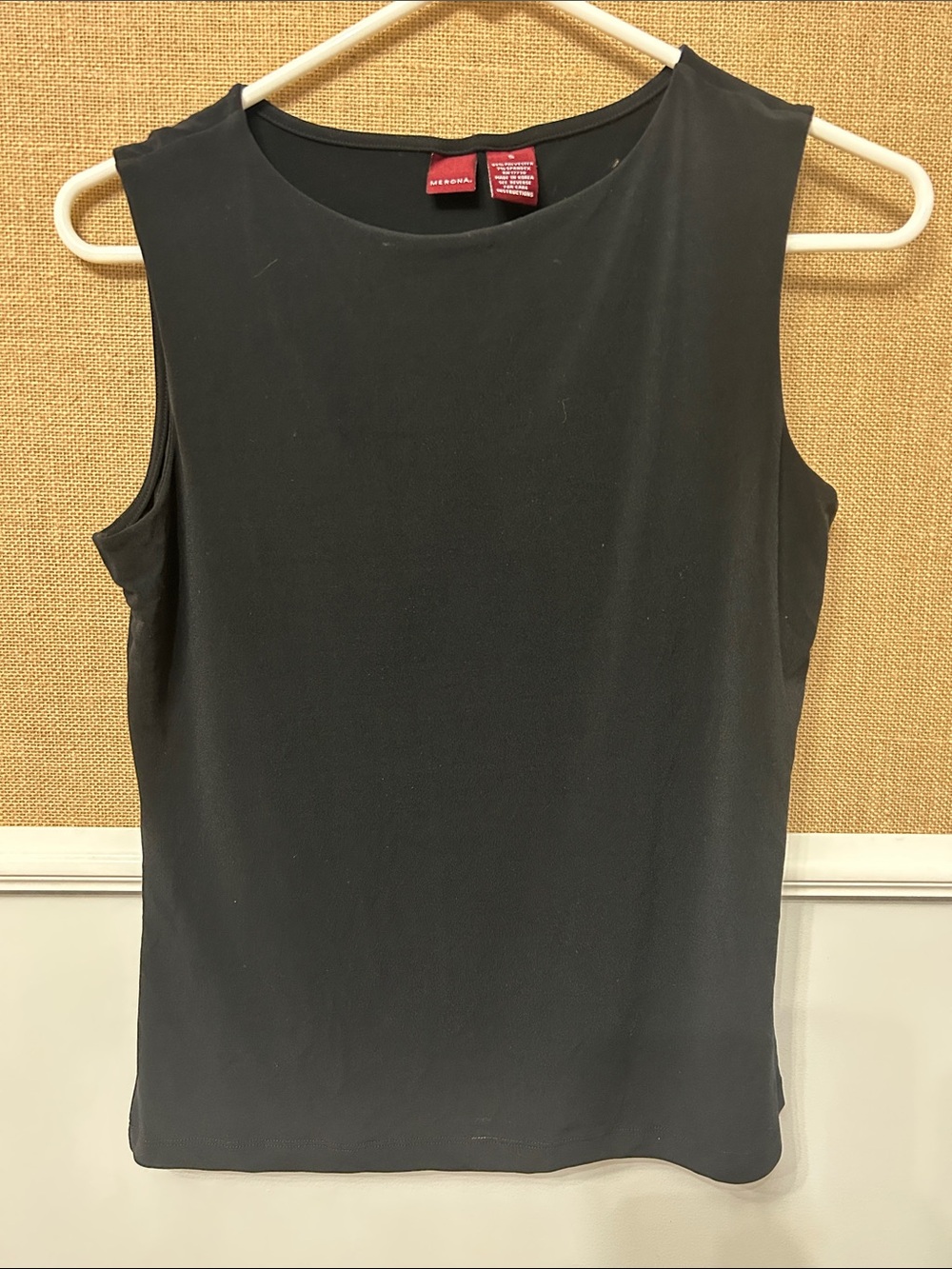 Merona Black Sleeveless Crew Neck Tank Top
